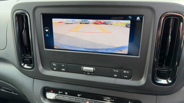 Mercedes-Benz Vito L2 Diesel Rwd 114CDI Pro Van